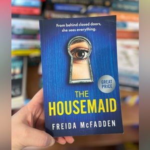 THE HOUSEMAID by Freida McFadden